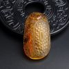 波罗的海天然金包蜜仿古龙吊坠 - 红掌柜