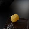鸡油黄蜜蜡玫瑰花吊坠 - 红掌柜