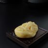 白蜜蜜蜡盘龙吊坠-红掌柜