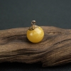 天然18K金镶鸡油黄蜜蜡圆珠吊坠-红掌柜
