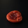 川料柿子红南红碟恋花吊坠-红掌柜