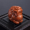 川料天然柿子红南红貔貅手把件-红掌柜