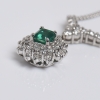 铂金镶钻天然鲜绿色祖母绿项链-红掌柜